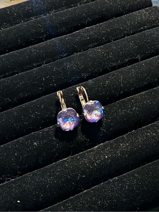 Jewelry - Leverback Earrings with Purple Iridescent Crystal